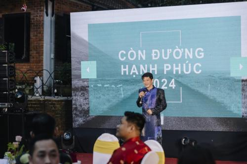 HUY_2743