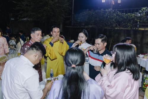 HUY_2987
